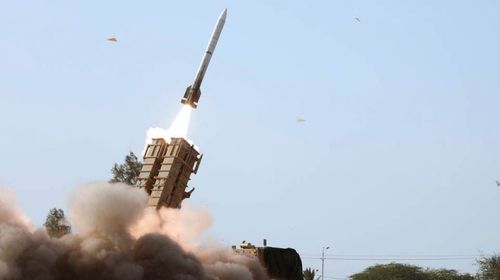 Παίρνει φωτιά πάλι η Μέση Ανατολή: Το Ισραήλ ξεκίνησε επιθέσεις στην Τεχεράνη