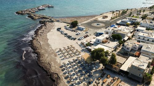 Πλύσιμο του παραλιακού μετώπου Μαστιχαρίου το πρωί της Πέμπτης 9/7