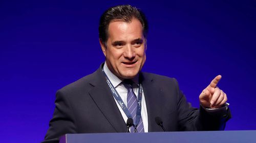 Η ανάρτηση Γεωργιάδη για βίντεο Αμερικανού που συγκρίνει το ΕΣΥ με τις ΗΠΑ