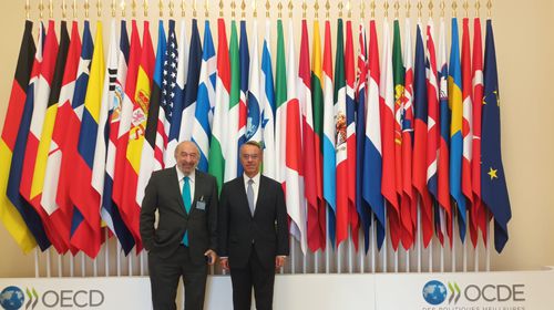 Γ. Νικητιάδης στον ΟΟΣΑ: Η Τεχνητή Νοημοσύνη να υπηρετήσει τους πολλούς και να προστατεύσει τους αδύναμους