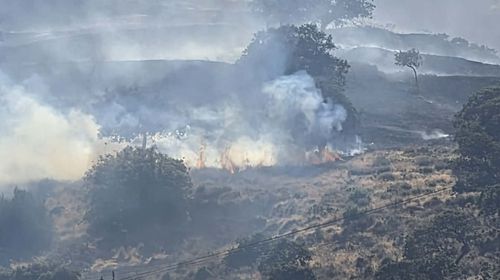 Συμβαίνει τώρα: Φωτιά στη Νίσυρο