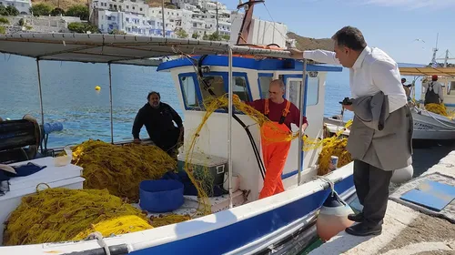 Πρόταση του Μάνου Κόνσολα για στήριξη των αλιέων