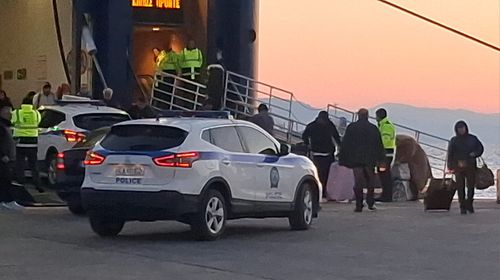 Στην Κω μεταφέρθηκε ο 18χρονος από τη Λέρο που ομολόγησε ότι σκότωσε τον πατέρα του