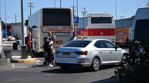 Παραλαβή εγγυητικών επιστολών για νέες άδειες ΕΔΧ αυτοκινήτων στην Κω