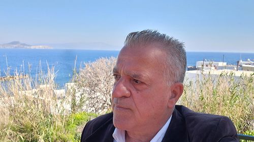 Δ. ΧΑΣΑΠΛΑΔΑΚΗΣ: ΕΠΙΣΤΟΛΗ ΠΑΡΑΙΤΗΣΗΣ ΚΑΙ ΑΠΟΧΩΡΗΣΗΣ ΑΠΟ ΤΟ ΚΟΜΜΑ "ΔΗΜΟΚΡΑΤΕΣ" ΤΟΥ Σ. ΚΑΣΣΕΛΑΚΗ