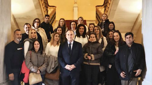 Ευχαριστήριο των γονέων της Στ' τάξης του Δημ. Σχολείου Πυλίου στον κ. Γ. Παππά 