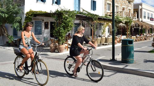 Προς νέο ρεκόρ εσόδων οδεύει ο Ελληνικός τουρισμός - Υψηλές προσδοκίες για το 2026