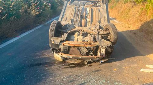 Τροχαίο με εγκατάλειψη στο Μαστιχάρι – Ανατράπηκε αυτοκίνητο (επέβαιναν γυναίκα με το 5χρονο παιδί της)
