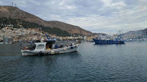 Στήριξη των αλιέων από το δημοτικό συμβούλιο Καλύμνου