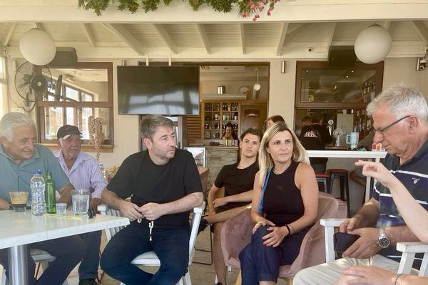Στην Καρδάμαινα ο κ. Ν. Ανδρουλάκης: Το ΠΑΣΟΚ δίπλα στους νησιώτες 