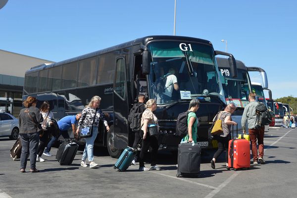 ΙΝΣΕΤΕ: Ανθεκτικές οι μεγάλες αγορές για τον ελληνικό τουρισμό – Ποιες είναι οι βασικότερες προκλήσεις το 2026