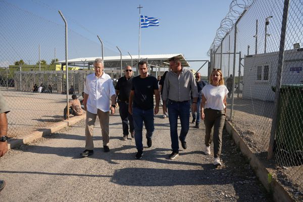 Σε Κω και Λέρο ο Υπ. Μετανάστευσης Θ. Πλεύρης - Θα εγκαινιάσει τους αθλητικούς θόλους