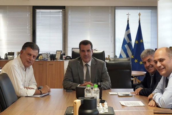 Συνάντηση του Δημάρχου Κω στο Υπ. Μετανάστευσης: Επιπλέον 2,5 εκατ. ευρώ για το έργο στο Καμάρι Κεφάλου