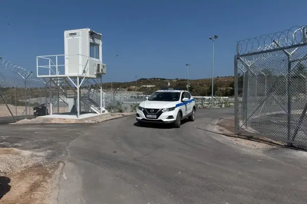  Αιγύπτιος μετανάστης έριξε καυτό νερό από λέβητα σε συνοριοφύλακα στην Κω