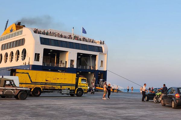 Mειώνονται οι εκπτώσεις στα εισιτήρια των πλοίων λόγω αύξησης στη τιμή των “καυσίμων” – Ανησυχία των Κώων επιχειρηματιών για αυξήσεις σε μεταφορές και τουρισμό