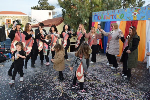 Πυλί: Σε ρυθμούς καρναβαλιού με Βασίλισσα έπληξη και πλούσιο τριήμερο εκδηλώσεων