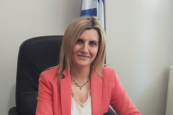 Κ. Γαβαλά: Η τουριστική περίοδος ξεκινά με τις κρατήσεις υπό πίεση και τους επαγγελματίες σε αναμονή.