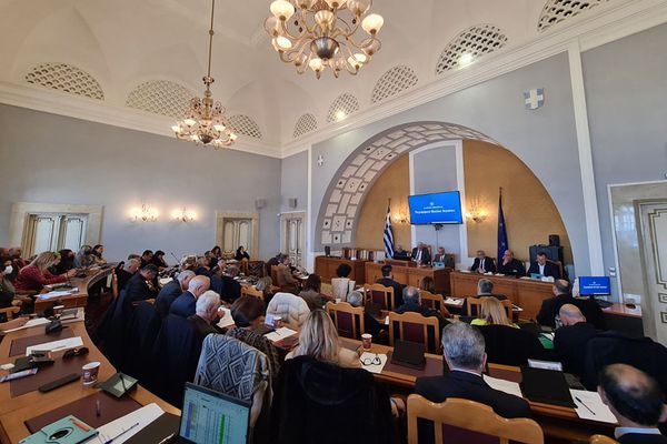 Tις αγορές ακινήτων σε Κω και Καστελλόριζο για αθλητικές υποδομές συζητά το Περιφερειακό Συμβούλιο