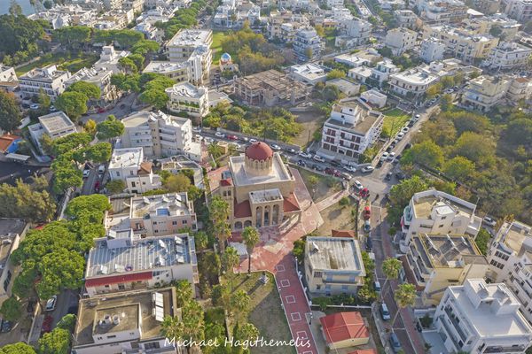 Παράταση έως το 2028 κρίσιμες προθεσμίες για ρύθμιση αυθαιρέτων, άδειες και ταυτότητα κτιρίου 