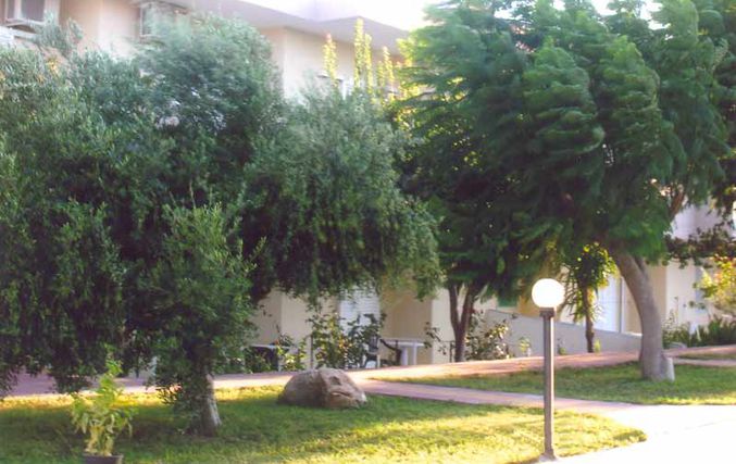 Ενοικιάζονται γκαρσονιέρες πλήρως επιπλωμένες στο Μαρμάρι