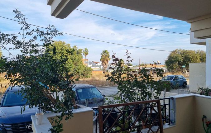 Πωλείται ισόγειο διαμέρισμα 100 τ.μ. στo Ζηπάρι