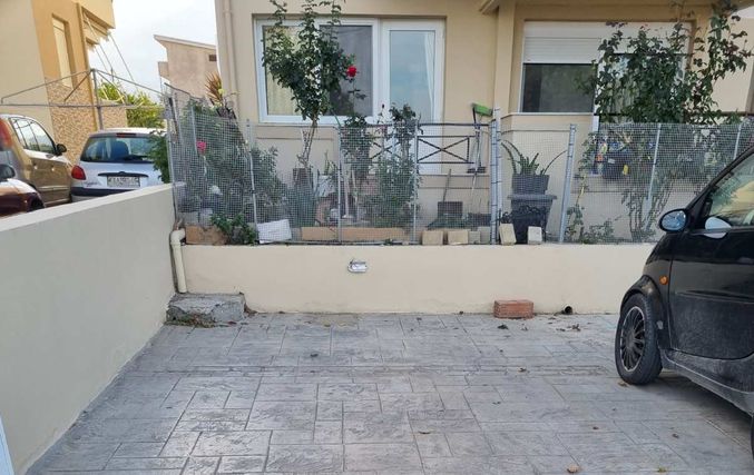 Πωλείται ισόγειο διαμέρισμα 100 τ.μ. στo Ζηπάρι