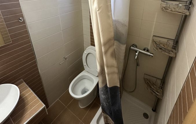 Ενοικιάζεται δίχωρη γκαρσονιέρα για μακροχρόνια μίσθωση στην Κω