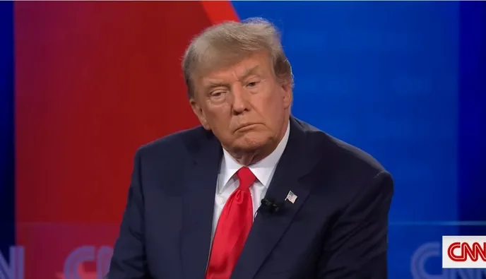 N. Τραμπ: Πιο κοντά από ποτέ η επίτευξη συμφωνίας για να σταματήσει ο πόλεμος στην Ουκρανία