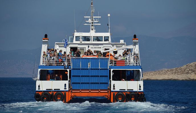 Πώς θα μειωθούν οι τιμές στα ακτοπλοϊκά εισιτήρια - Τι εξετάζει η Κυβέρνηση
