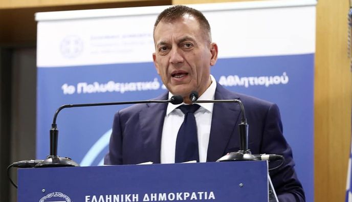 Ο Υπ. Αθλητισμού Γ. Βρούτσης μιλάει στο "Ράδιο Πρώτο" και το "ΒτΚ" για τις δωρεάν ακτοπλοϊκές μετακινήσεις για τους νησιώτες αθλητές και τις αθλητικές εγκαταστάσεις της Κω