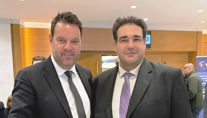 «Τετ α τετ» των Δημάρχων του Ν. Αιγαίου με τον Yπ. Εσωτερικών Θ. Λιβάνιο στη συνεδρίαση της ΠΕΔ