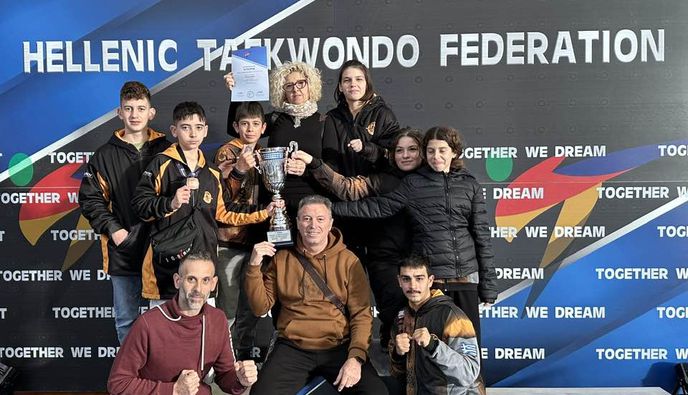 ΣΤΗΝ 1η ΘΕΣΗ ΣΤΟ ΚΥΠΕΛΛΟ ΑΝΔΡΩΝ - ΓΥΝΑΙΚΩΝ ΤΑΕ ΚΒΟ ΝΤΟ Ο ΣΠΑΡΤΑΚΟΣ ΚΩ