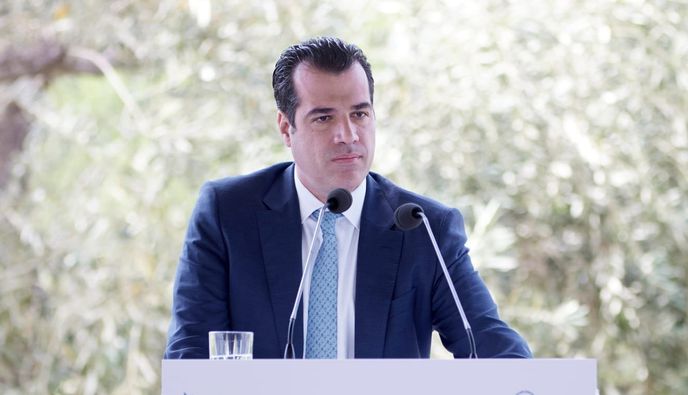 Θάνος Πλεύρης: Όποιος μπει παράνομα δεν θα νομιμοποιηθεί ποτέ   