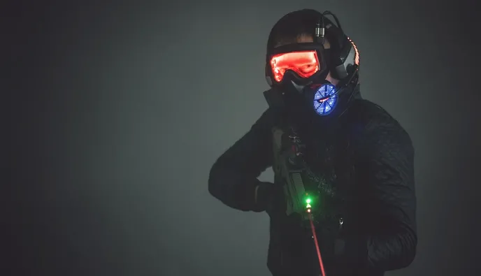 Πώς η Κίνα χτίζει «άφθαρτους» υπερστρατιώτες που δεν νιώθουν κρύο ή πόνο και μπορούν να επιβιώσουν από ακτινοβολία σε πυρηνικό πόλεμο