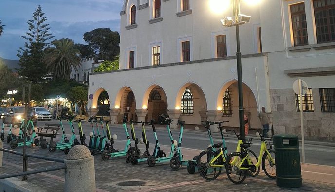 Η Κως επιχειρεί να βάλει τάξη στα ηλεκτρικά πατίνια   