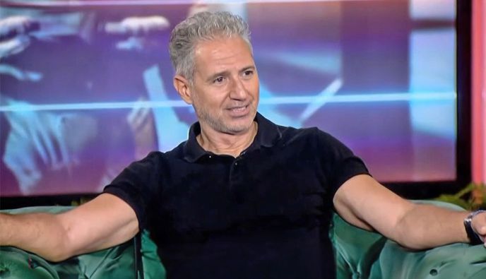Μεγάλη θλίψη: Πέθανε ο τραγουδιστής Δημήτρης Κόκοτας σε ηλικία 57 ετών