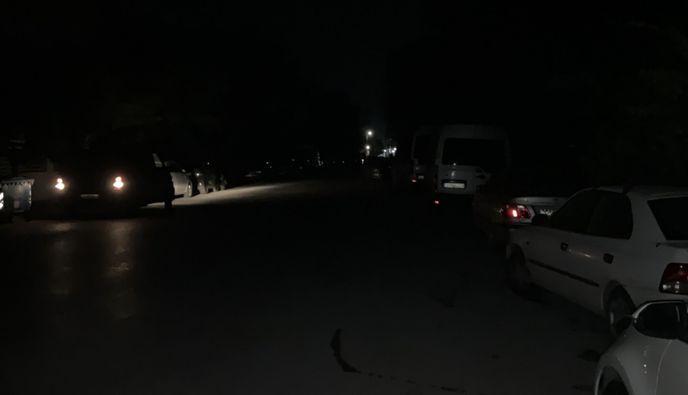 Διαμαρτυρία κατοίκου για το "σκοτάδι" στην οδό Παπαναστασίου στην Κω