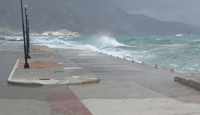 Μέχρι το βράδυ θα επιμείνει η κακοκαιρία στα Δωδεκάνησα - Μέχρι και 8-9 μποφόρ οι άνεμοι στο Αιγαίο
