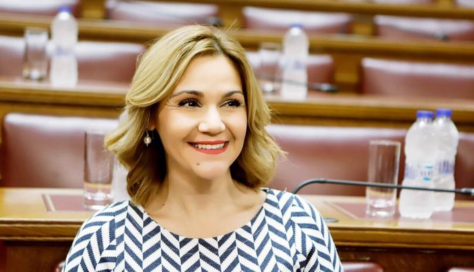 Στη Βουλή από τη Μ. Ιατρίδη η παράταση των συμβάσεων εργαζομένων άνω των 55 ετών στους Δήμους