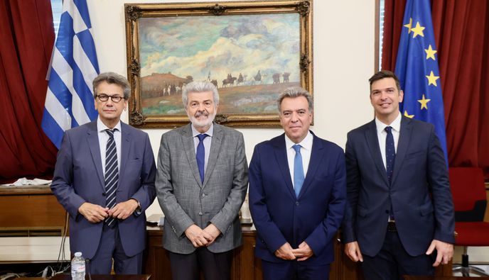 Οι θέσεις και οι προτάσεις του Μάνου Κόνσολα για τη στήριξη του εμπορίου στις νησιωτικές περιοχές