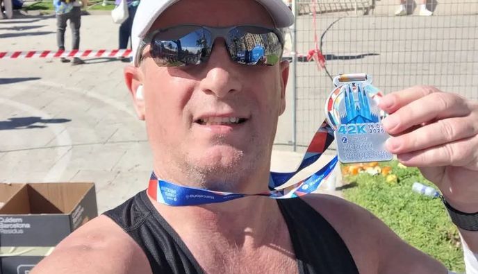 Στο Μαραθώνιο της Βαρκελώνης ο Γιώργος Παπαποστόλου
