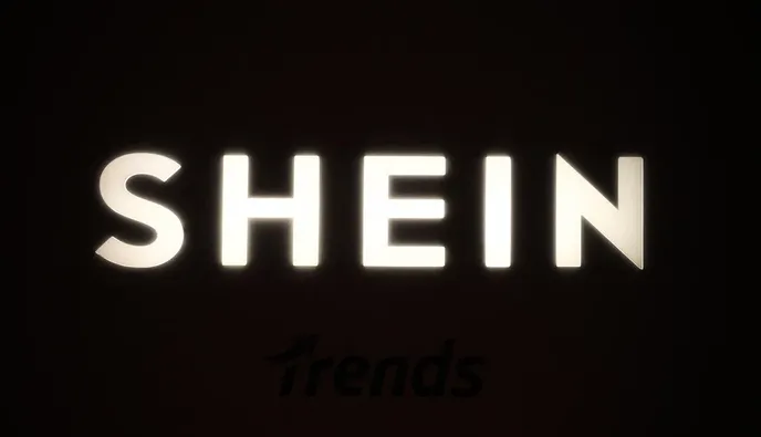 Shein: Τέλος στις δωρεάν επιστροφές για ορισμένους πελάτες – Ποιοι θα πληρώνουν 4,50 ευρώ