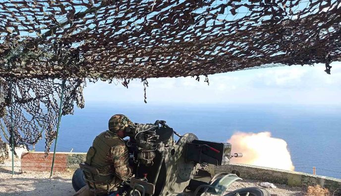 Ένοπλες Δυνάμεις: Υπογράφηκε η απόφαση για το επίδομα διοίκησης - Ποιοι θα λάβουν έως 500 ευρώ τον μήνα