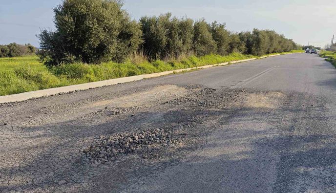 “Φθορές” στο οδόστρωμα του παρακαμπτήριου δρόμου στο Ζηπάρι μέσα σε λίγες ημέρες