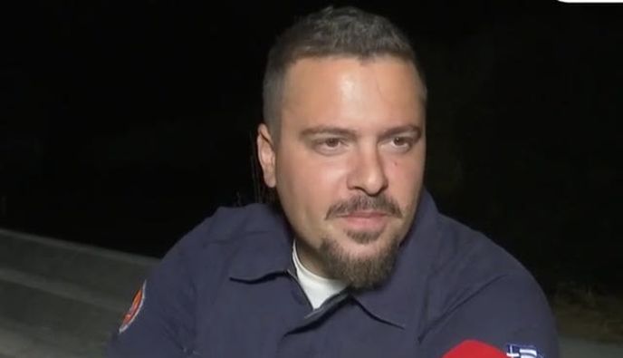 Εθελοντής πυροσβέστης: Έσωζε σπίτια από τις φλόγες, ενώ το δικό του καιγόταν