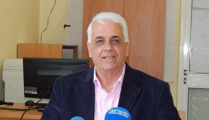 K. Kαϊσερλης: Ο Δε Λαστίκ με τα «ανθρωπάκια» του Γαϊτη, τον προϊστάμενο  της ΚΩΑΝ και τον αντιπεριφερειάρχη να τα δασκαλεύουν