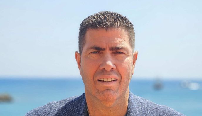 Νίκος Νικολής: "Με πολυθέσια ταξί και νέες άδειες η Δωδεκάνησος βελτιώνει τις συγκοινωνίες"