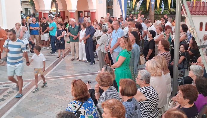 Η λαμπερή γιορτή της Αγίας Παρασκευής (γράφει η Ξανθίππη Αγρέλλη)