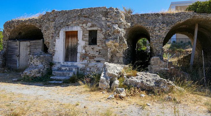 Η εκτός σχεδίου δόμηση εντείνει την πίεση στα πολιτιστικά μνημεία του Νοτίου Αιγαίου 