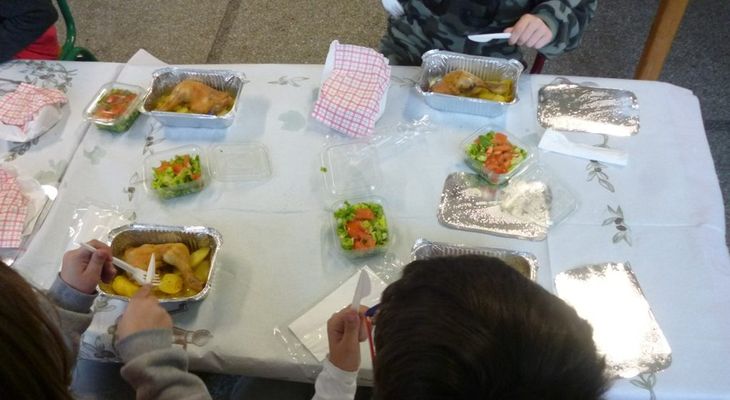 «Σχολικά Γεύματα» σε 21 δημοτικά σχολεία του Ν. Αιγαίου (4 στην Κω)